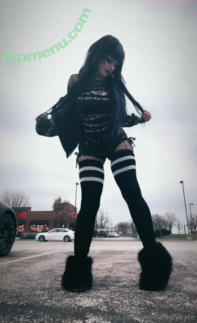 Emmamaybyte nude photo #1050 (emmamaybyte666 / emmamaybytez)