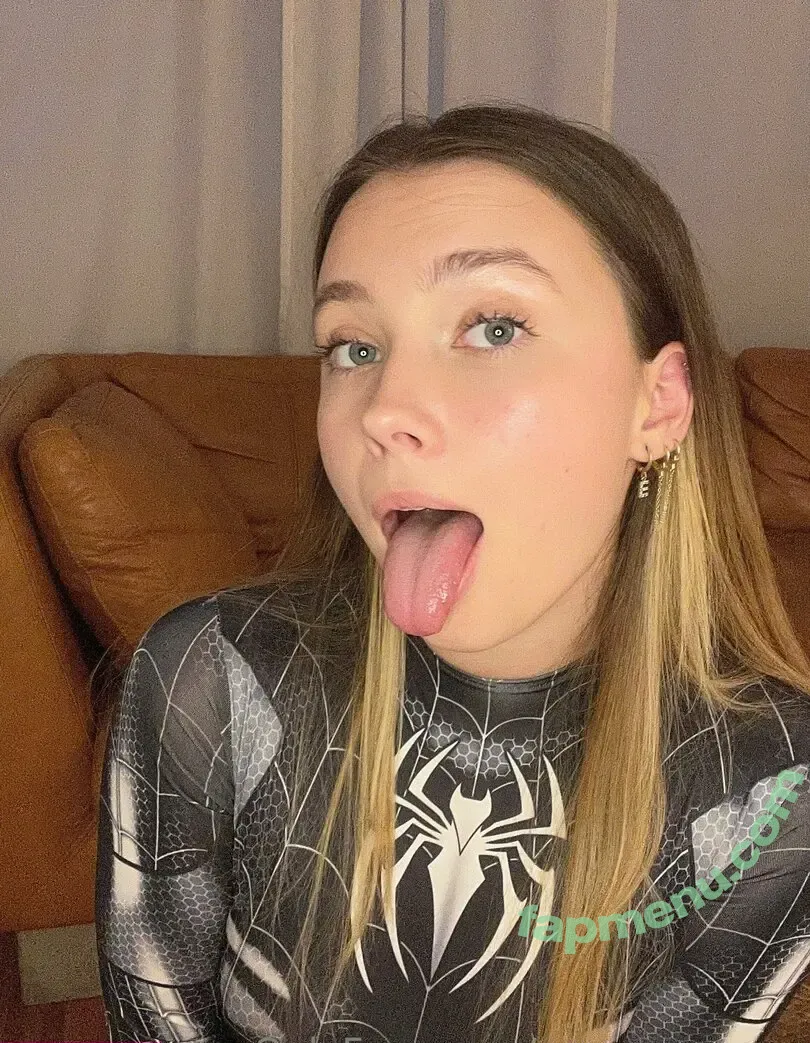 Emmammayo nude photo #0009 (Emmammayo)