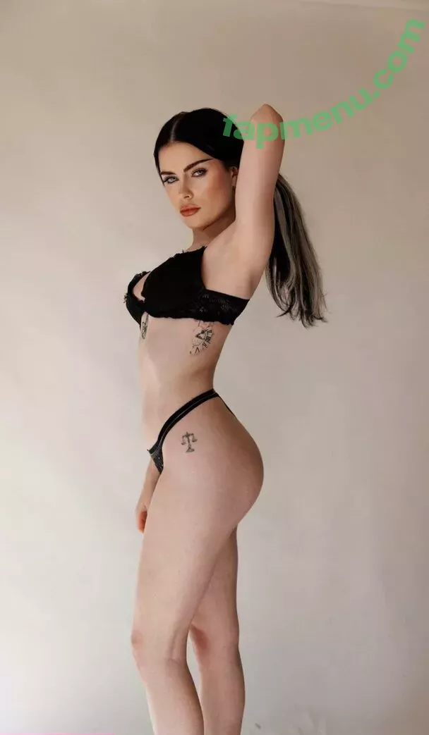 emmanorton nude photo #0031 (emmanorts / rossilino)
