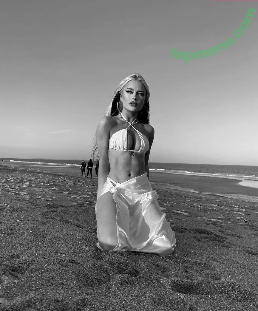 emmanorton nude photo #0088 (emmanorts / rossilino)