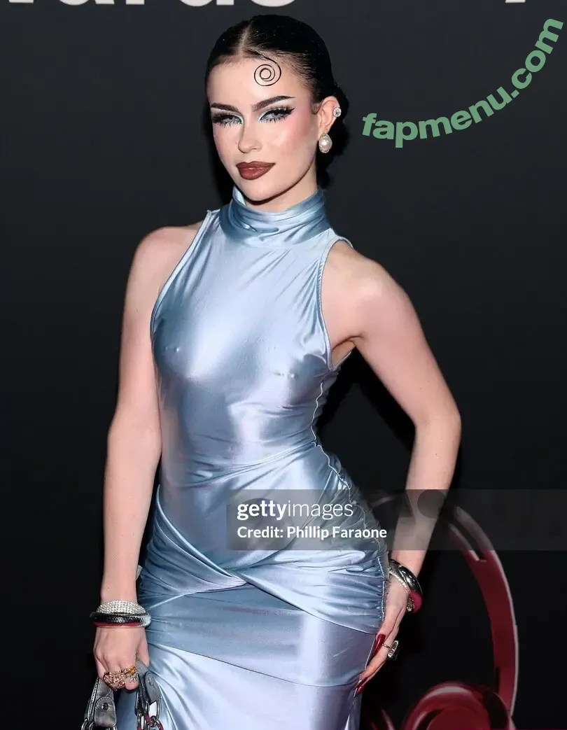 emmanorton nude photo #0199 (emmanorts / rossilino)