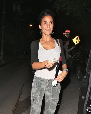 Emmanuelle Chriqui / Emmanuelle / echriqui nude photo #0439