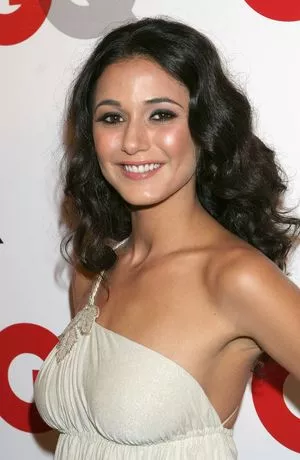 Emmanuelle Chriqui / Emmanuelle / echriqui nude photo #0465