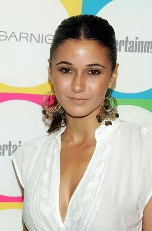 Emmanuelle Chriqui / Emmanuelle / echriqui nude photo #0504