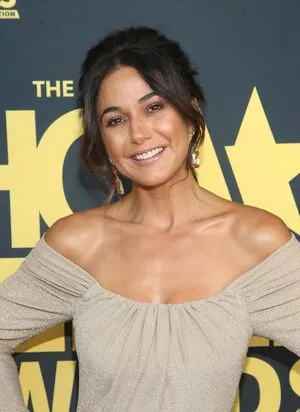 Emmanuelle Chriqui / Emmanuelle / echriqui nude photo #0705