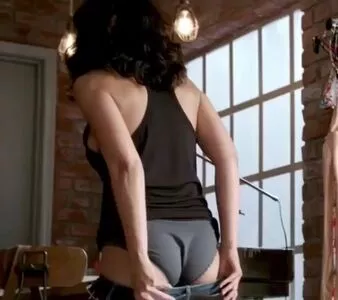 Emmanuelle Chriqui / Emmanuelle / echriqui nude photo #0817