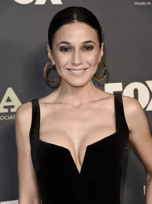 Emmanuelle Chriqui / Emmanuelle / echriqui nude photo #0861