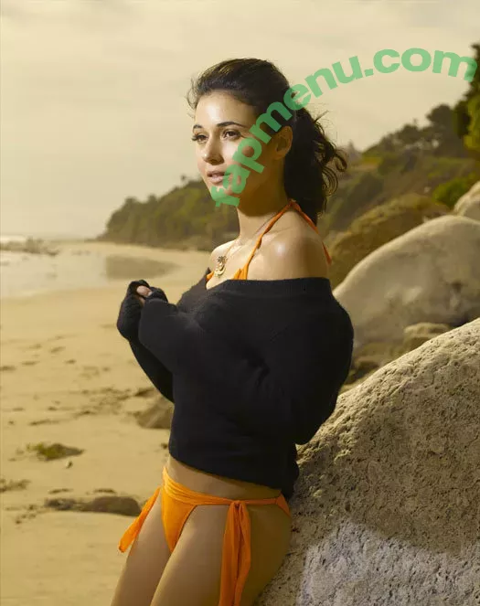 Emmanuelle Chriqui nude photo #0082 (Emmanuelle / echriqui)