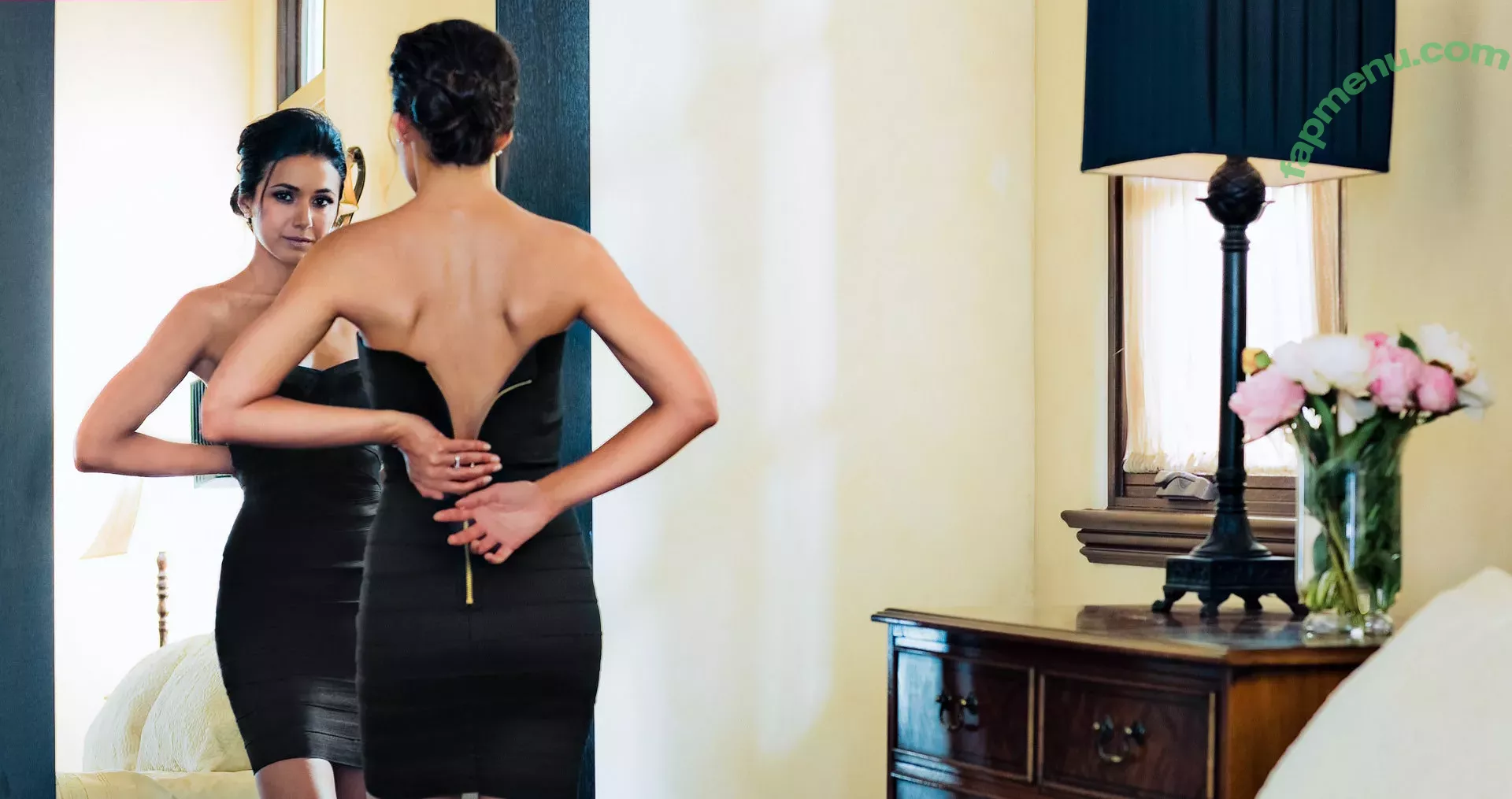 Emmanuelle Chriqui nude photo #0148 (Emmanuelle / echriqui)