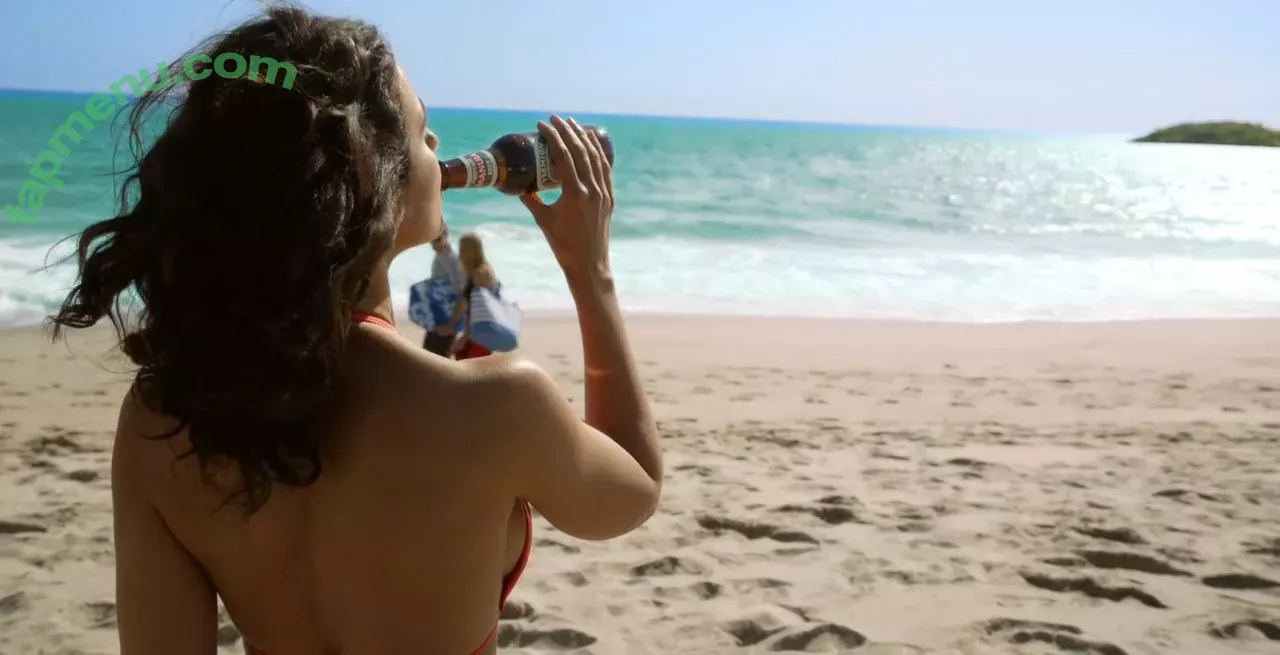 Emmanuelle Chriqui nude photo #0230 (Emmanuelle / echriqui)