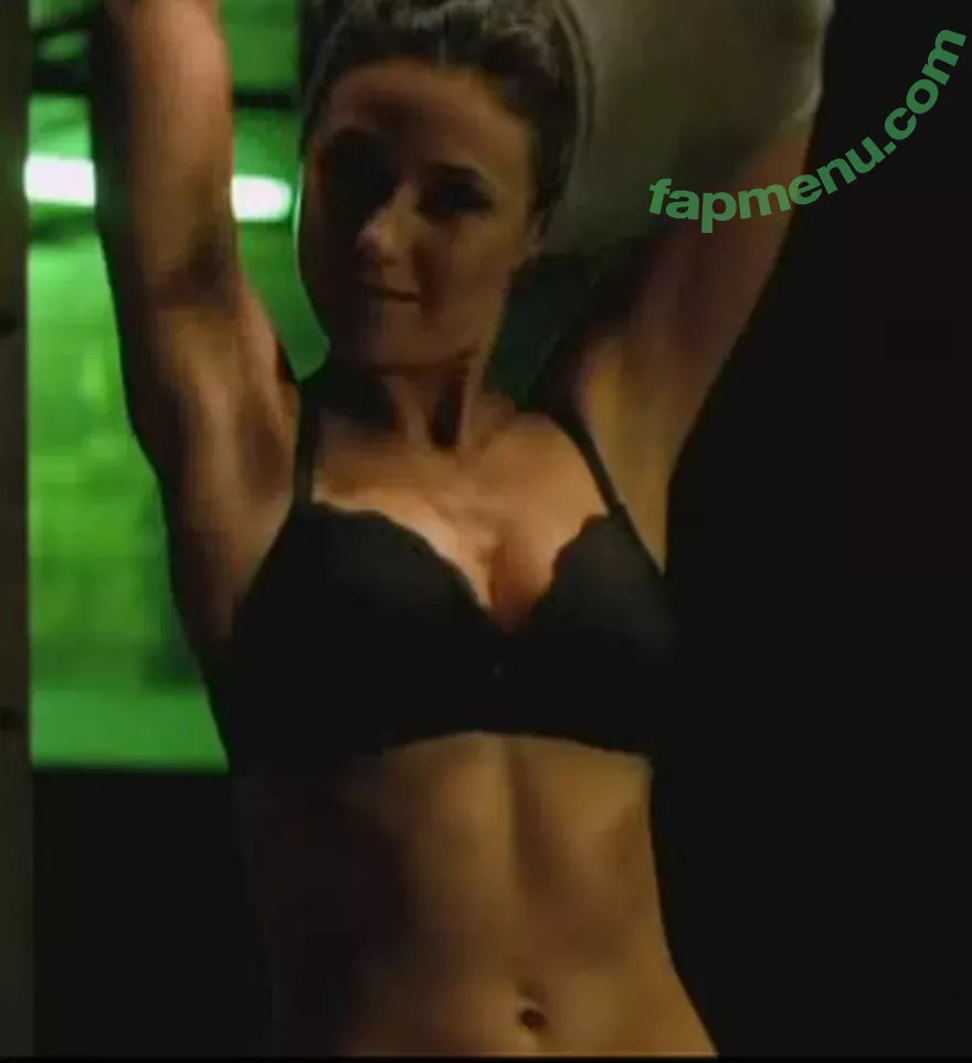 Emmanuelle Chriqui nude photo #0292 (Emmanuelle / echriqui)