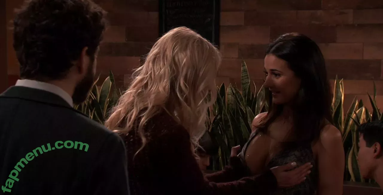 Emmanuelle Chriqui nude photo #0299 (Emmanuelle / echriqui)