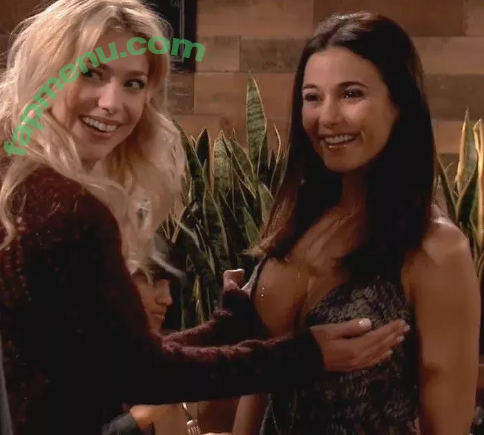 Emmanuelle Chriqui nude photo #0306 (Emmanuelle / echriqui)