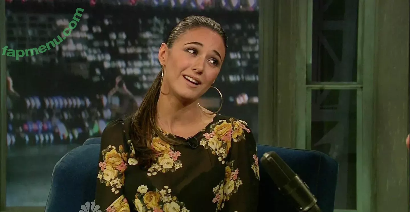 Emmanuelle Chriqui nude photo #0312 (Emmanuelle / echriqui)