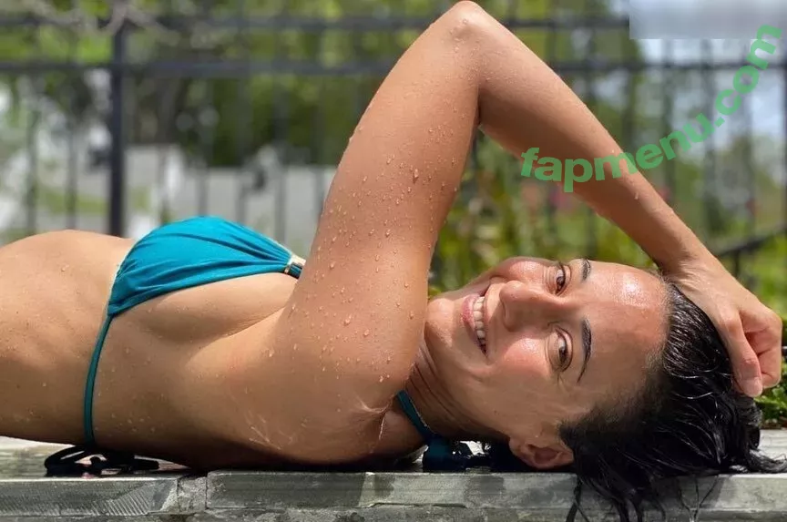 Emmanuelle Chriqui nude photo #0855 (Emmanuelle / echriqui)