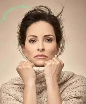 Emmanuelle Vaugier / emmanuellevaugier nude photo #0021