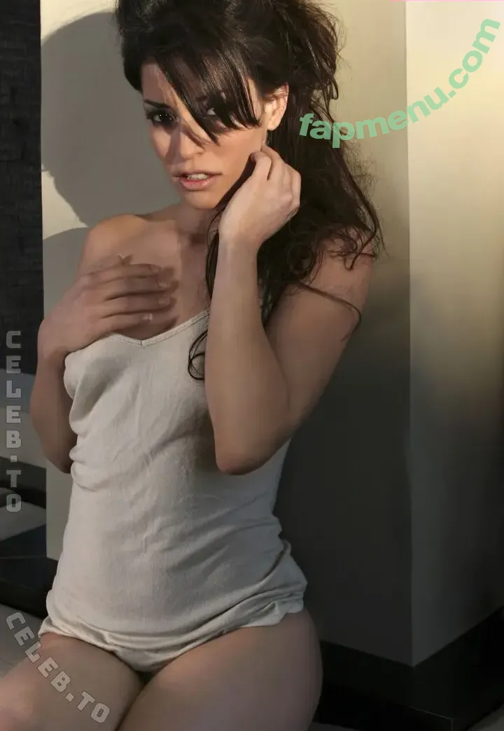 Emmanuelle Vaugier nude photo #0026 (emmanuellevaugier / evaugier)