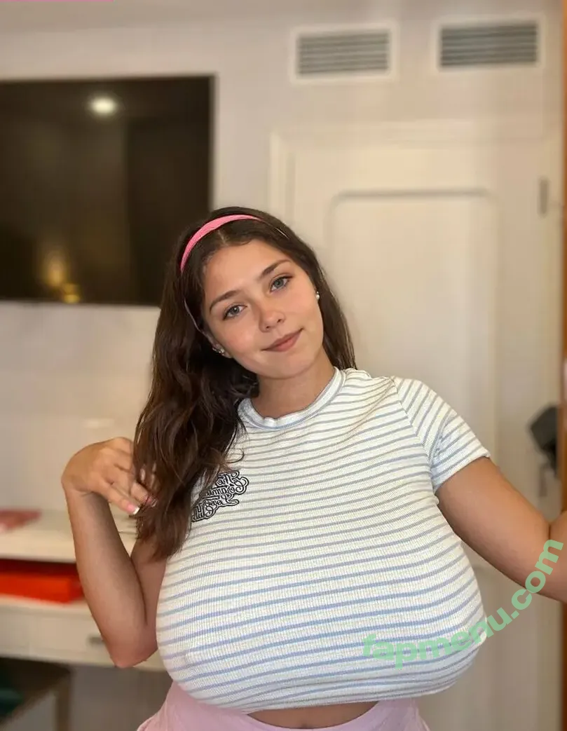 emmaquinn nude photo #0005 (emmaquinn)