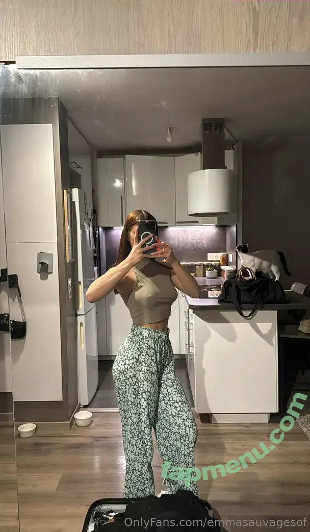 emmasauvagesof nude photo #0062 (emmasauvages)