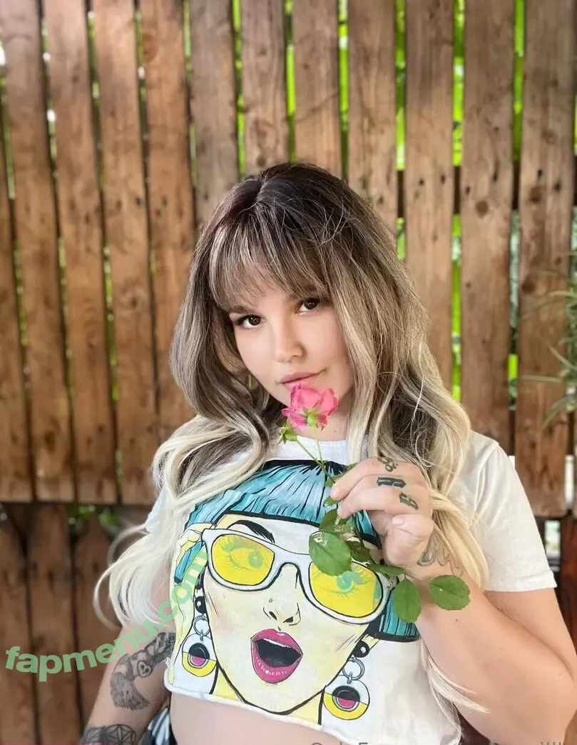 emmasillk nude photo #0051 (emmasillk)