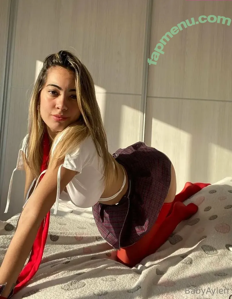 emmaspussyy nude photo #0004 (evil_coochie)