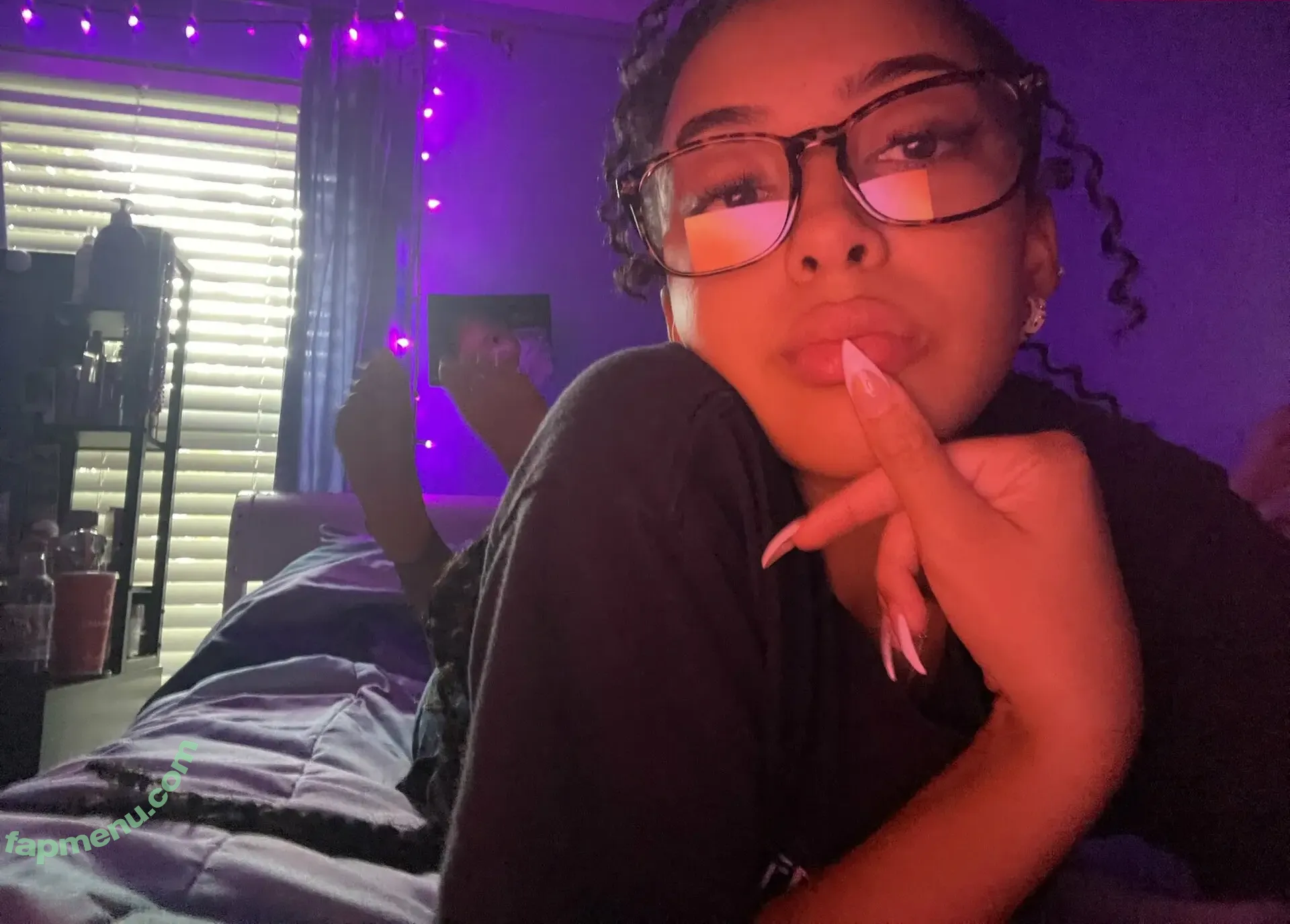 EmmaSupremacyy nude photo #0019 (EmmaSupremacyy)