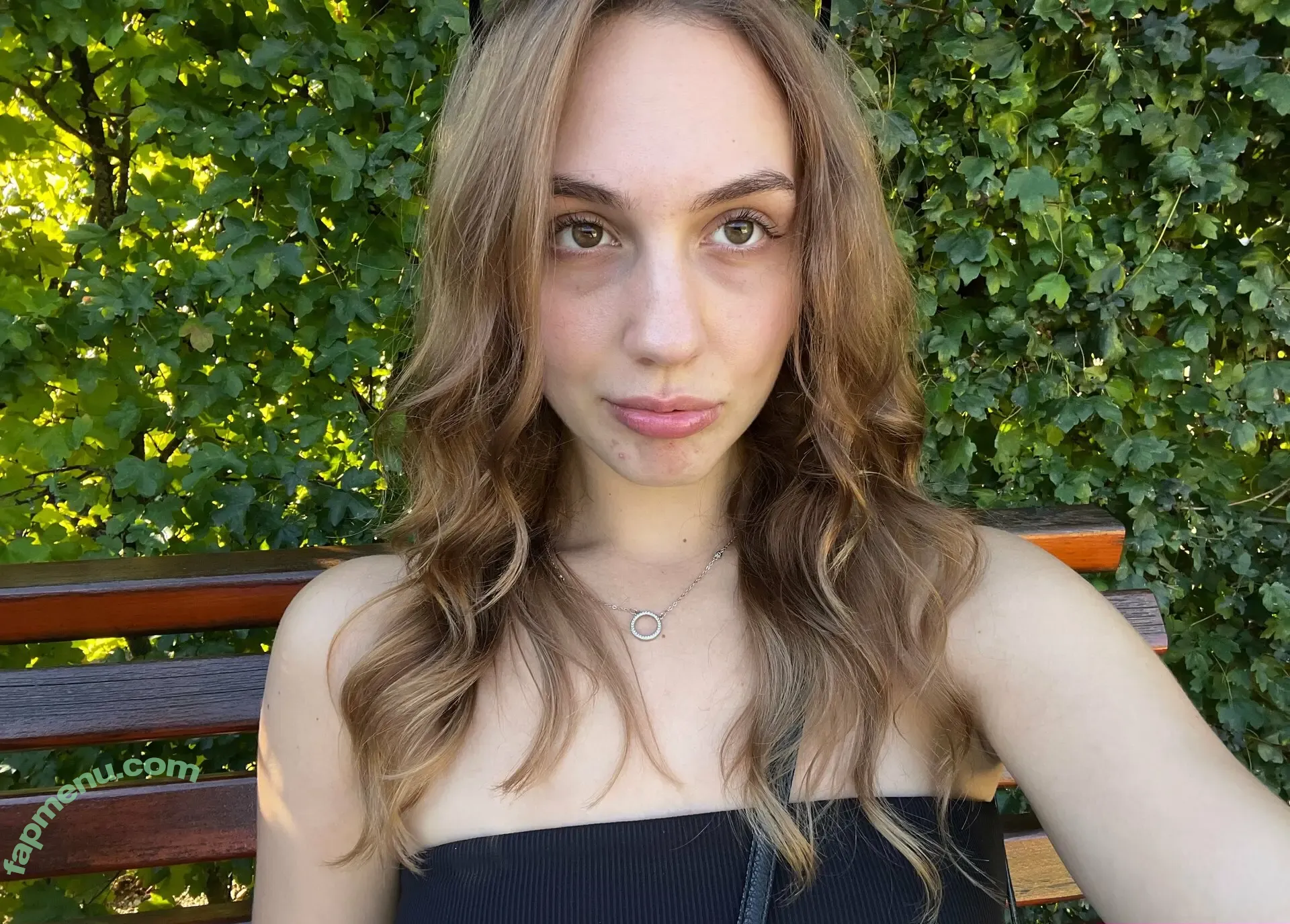 emmauzi nude photo #0138 (emma.kuzi)