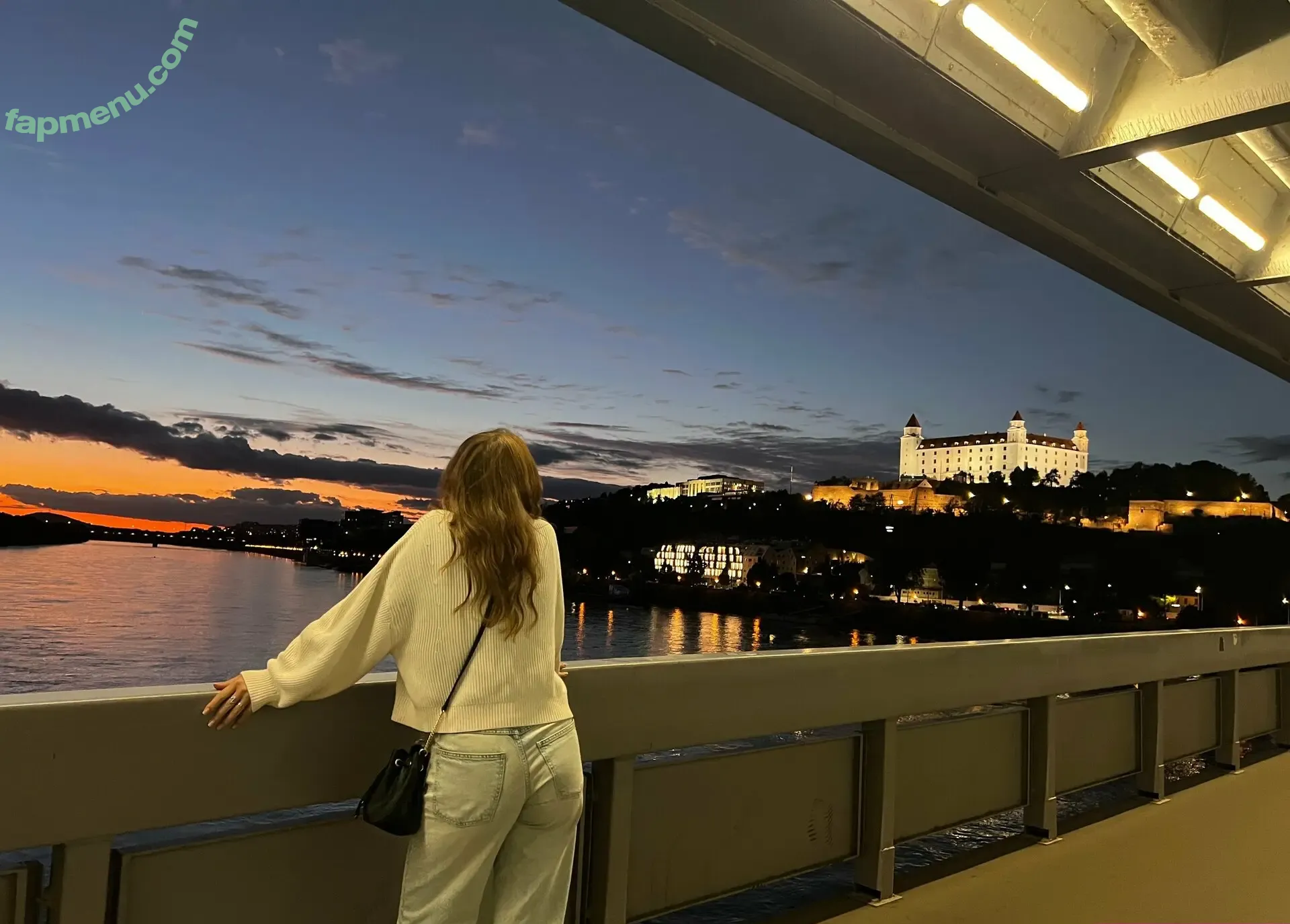 emmauzi nude photo #0146 (emma.kuzi)