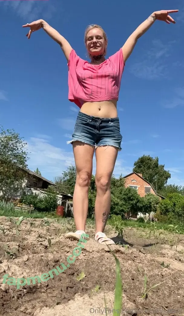 emmaxxdolly nude photo #0075 (emmadollyhere)