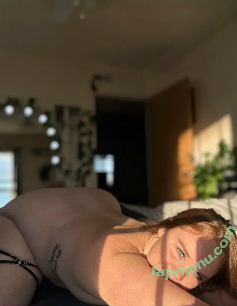 emmberrosalyn nude photo #0020 (redheadhousewife)