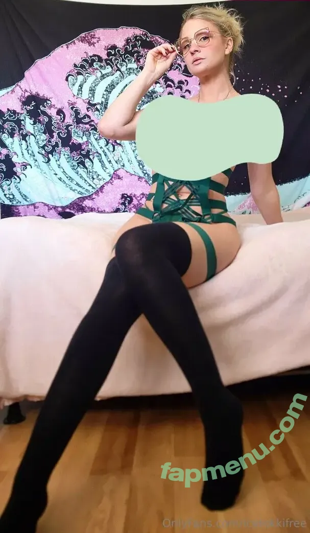 emmbunnifree nude photo #0009 (emmbunni)