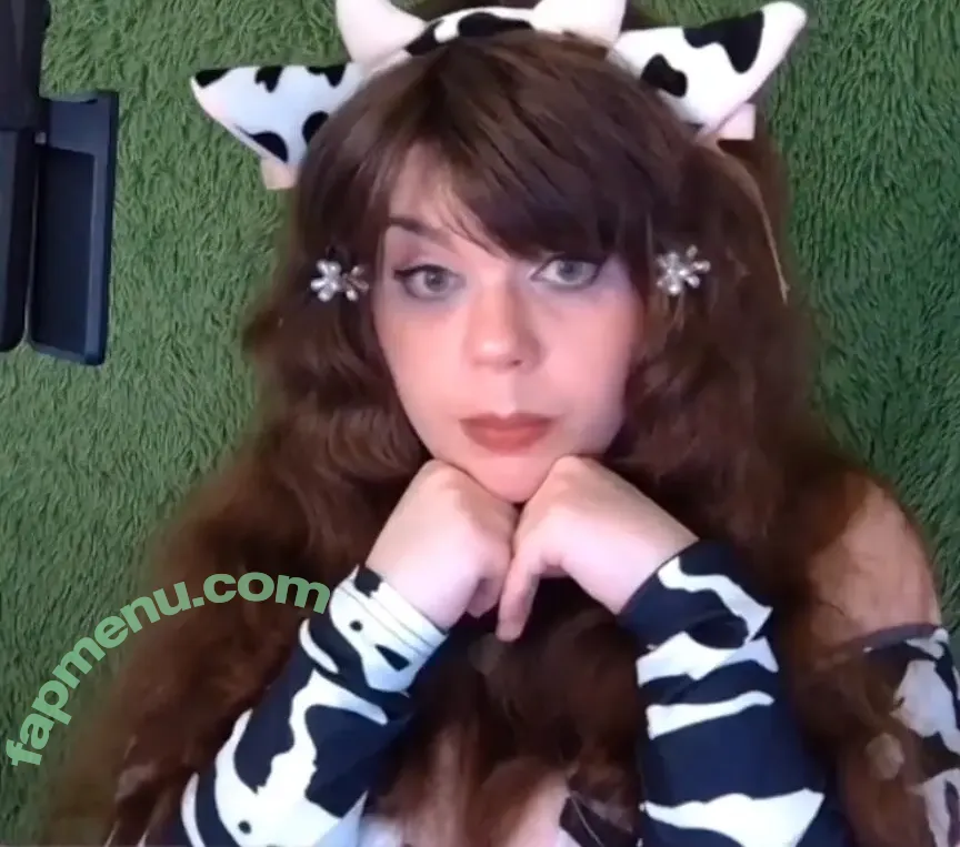 Emmfoolery nude photo #0001 (Emmfoolery)