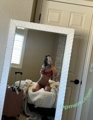 emmie / emmiebbyxx / sillyemmie nude photo #0007