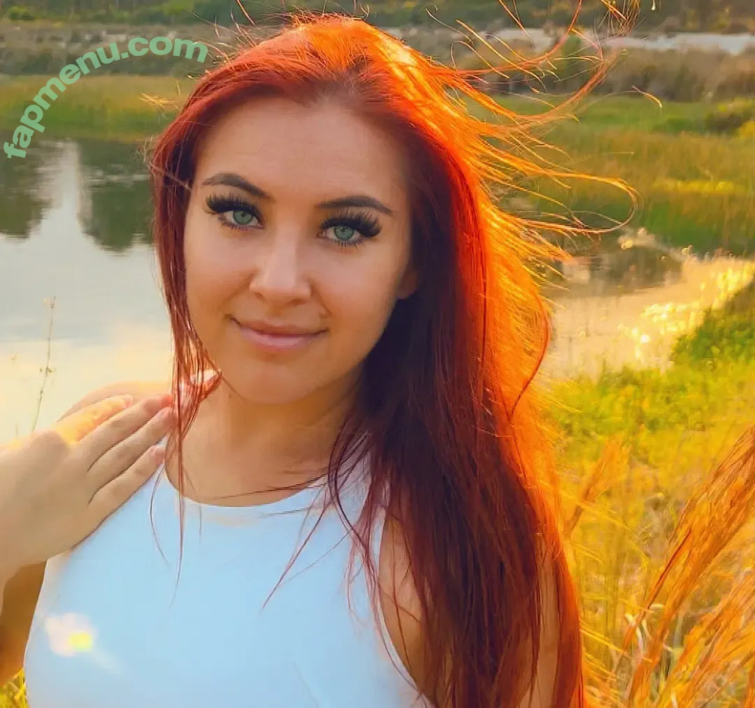 Emmimorgan nude photo #0002 (Emmimorgan)
