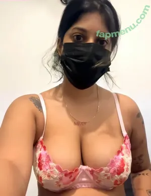 Emminemjemmy / emmygemmy_official nude photo #0002