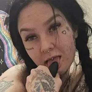 Emmiviola nude photo #0011