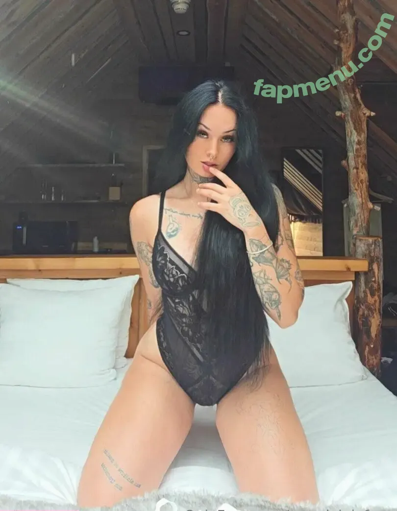 Emmiviola nude photo #0013 (Emmiviola)