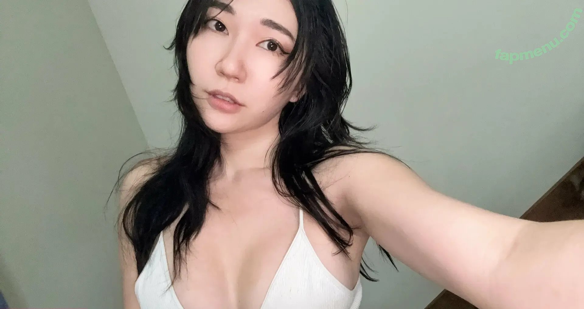 emmixi nude photo #0012 (iamemxi)