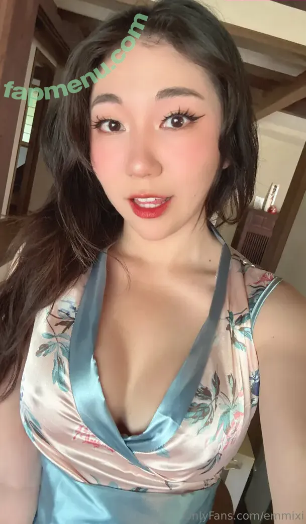 emmixi nude photo #0032 (iamemxi)