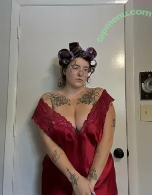 emmmmakait / Emma Kait / emma_loves_cherries nude photo #0040