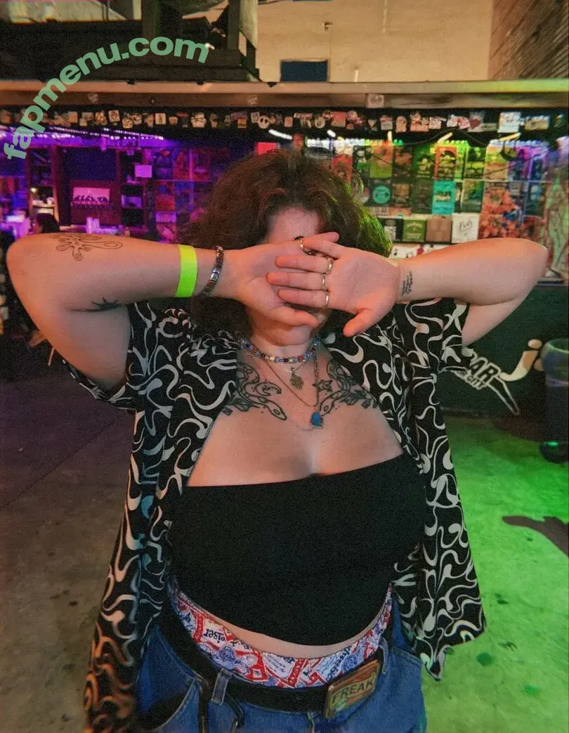 emmmmakait nude photo #0017 (Emma Kait / emma_loves_cherries)