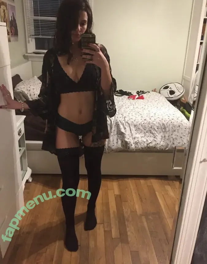 emmmy nude photo #0020 (emmmybaby / emmykgk00)