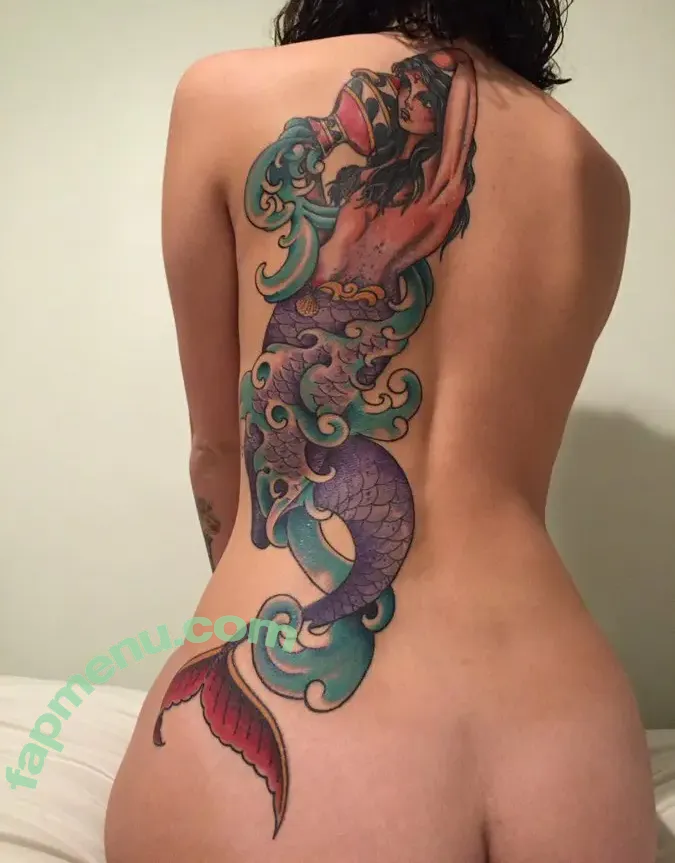 emmmy nude photo #0033 (emmmybaby / emmykgk00)
