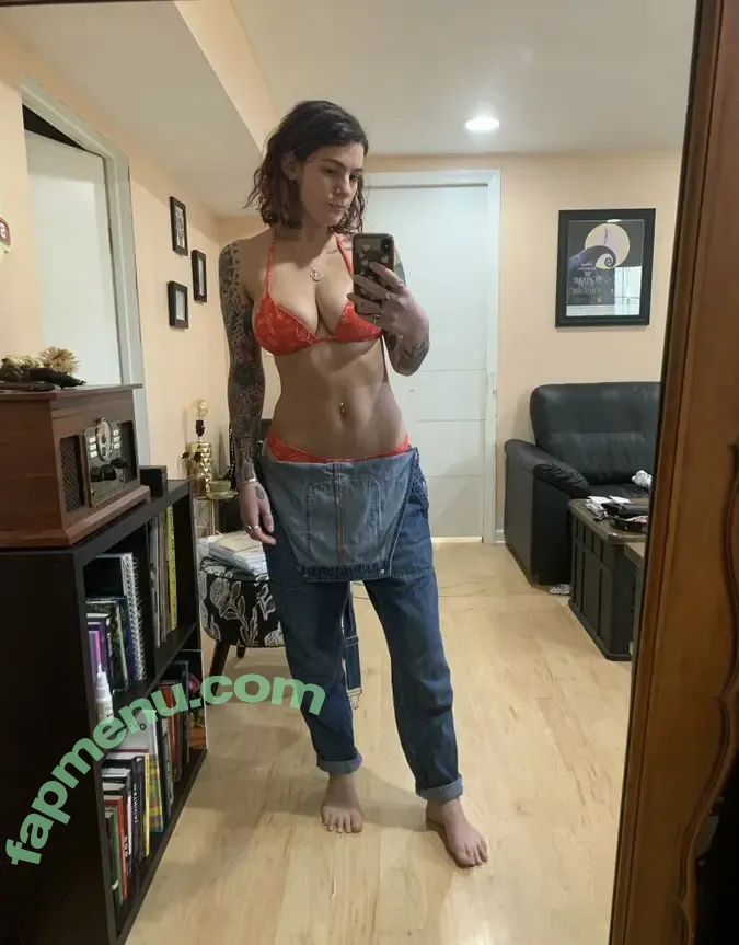 emmmy nude photo #0040 (emmmybaby / emmykgk00)