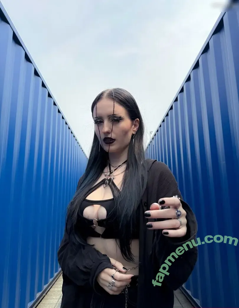 Emmo nude photo #0031 (Emmo)