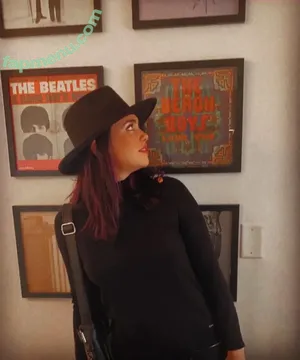 Emmy Beth / prim.a.s.m.r nude photo #0005