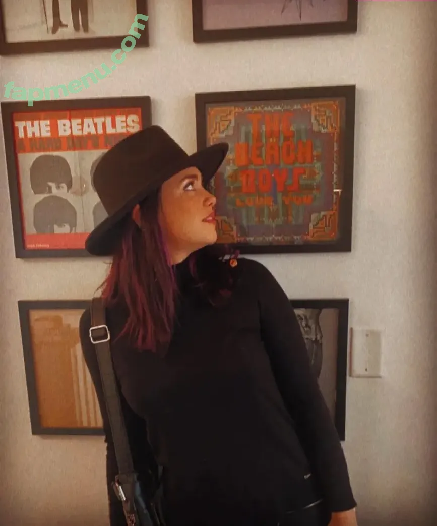 Emmy Beth nude photo #0005 (prim.a.s.m.r)