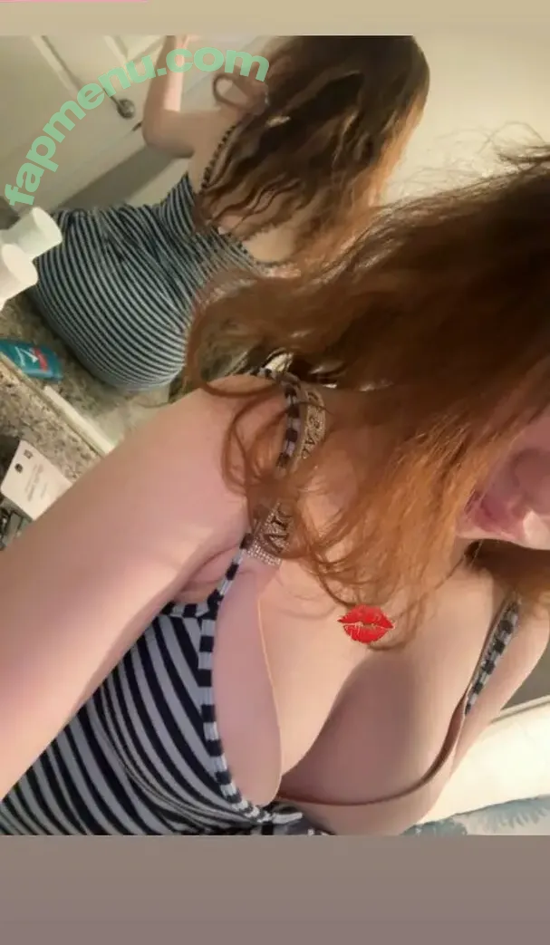 Emmy Moore nude photo #0101 (emilymooreok / emmymooreee / sxemmy)