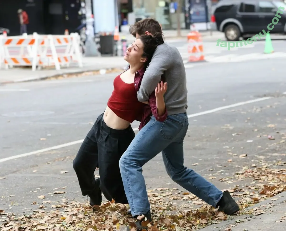 Emmy Rossum nude photo #0603 (Emmyrossum / emmy)