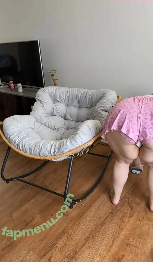 Emmybear1005 nude photo #0087 (Emmybear1005)